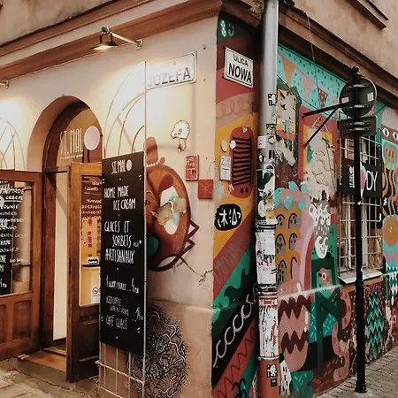 Luxury Standard In Cracow דירה *